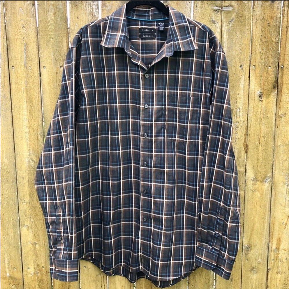 Van Heusen Classic Fit Plaid Button Down Shirt